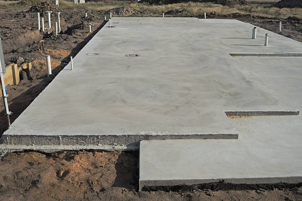 Best Concrete Contractor Near Me  in Mishawaka, IN